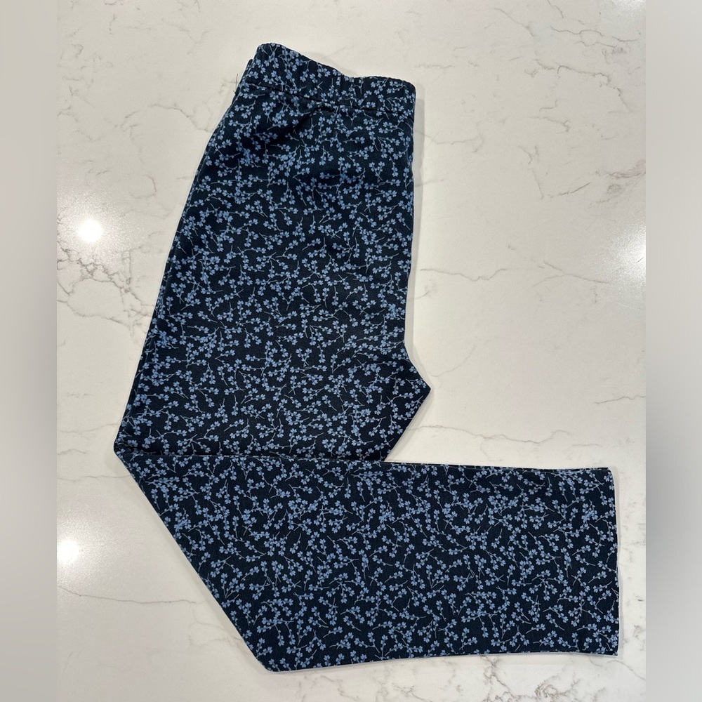 J. Jill Ditsy Floral Print Ankle Pull On Pants with Stretch